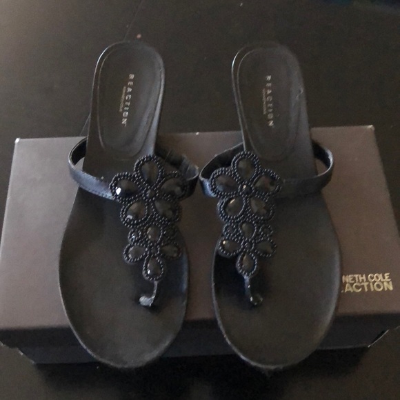 Kenneth Cole Reaction Black Sandal Heels - Picture 4 of 7